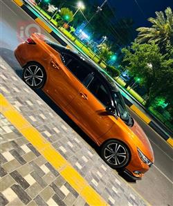 نیسان سێنترا